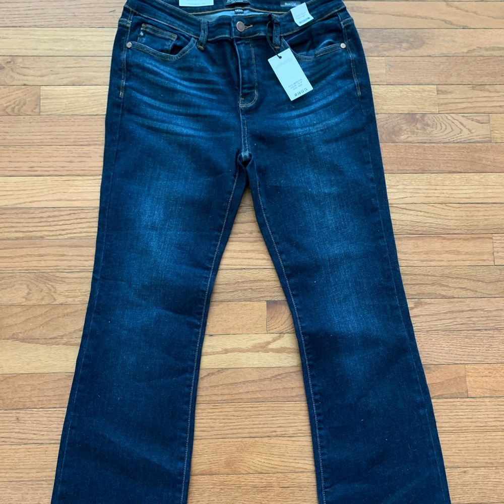 Judy Blue bootcut inseam 32” new with tags